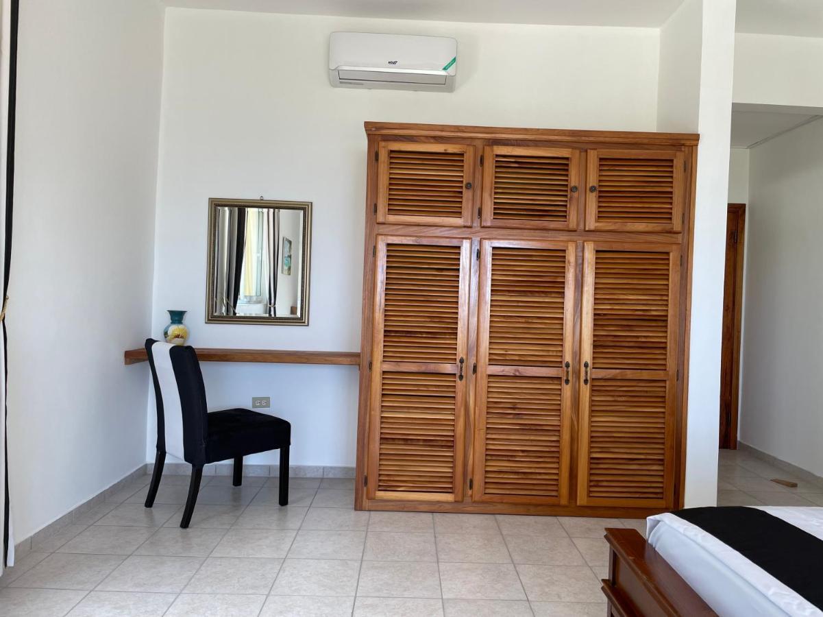 מונטגו ביי Spring Garden Mobay Resort Luxurious Apartments מראה חיצוני תמונה